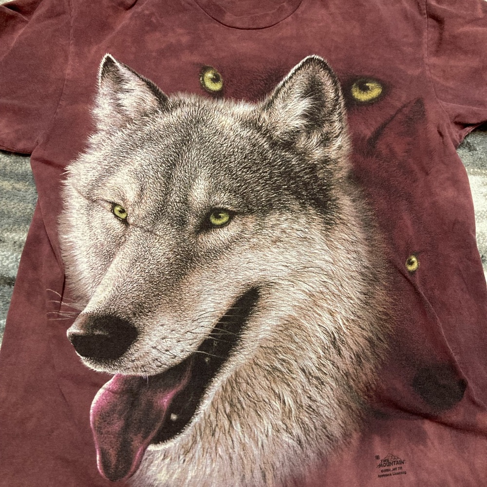 Vintage wolf tee